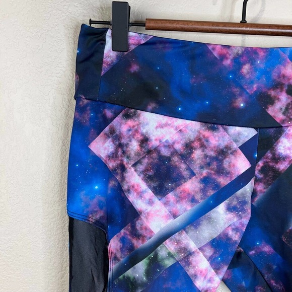 Onzie Womens Space Constellation Stretchable Mid Rise Pull On Leggings Size S/M - Picture 3 of 13